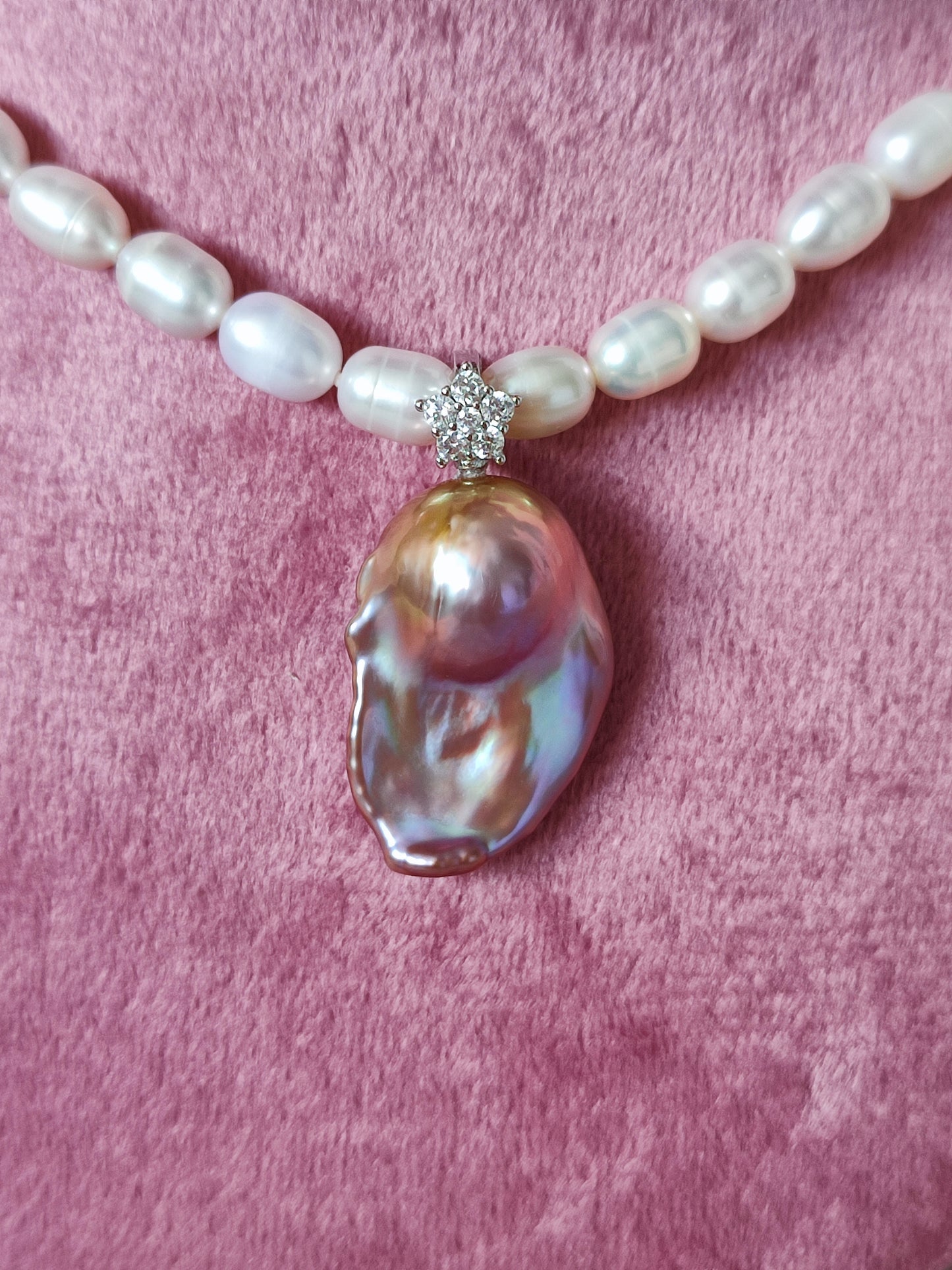 Gorgeous baroque pearl pendant