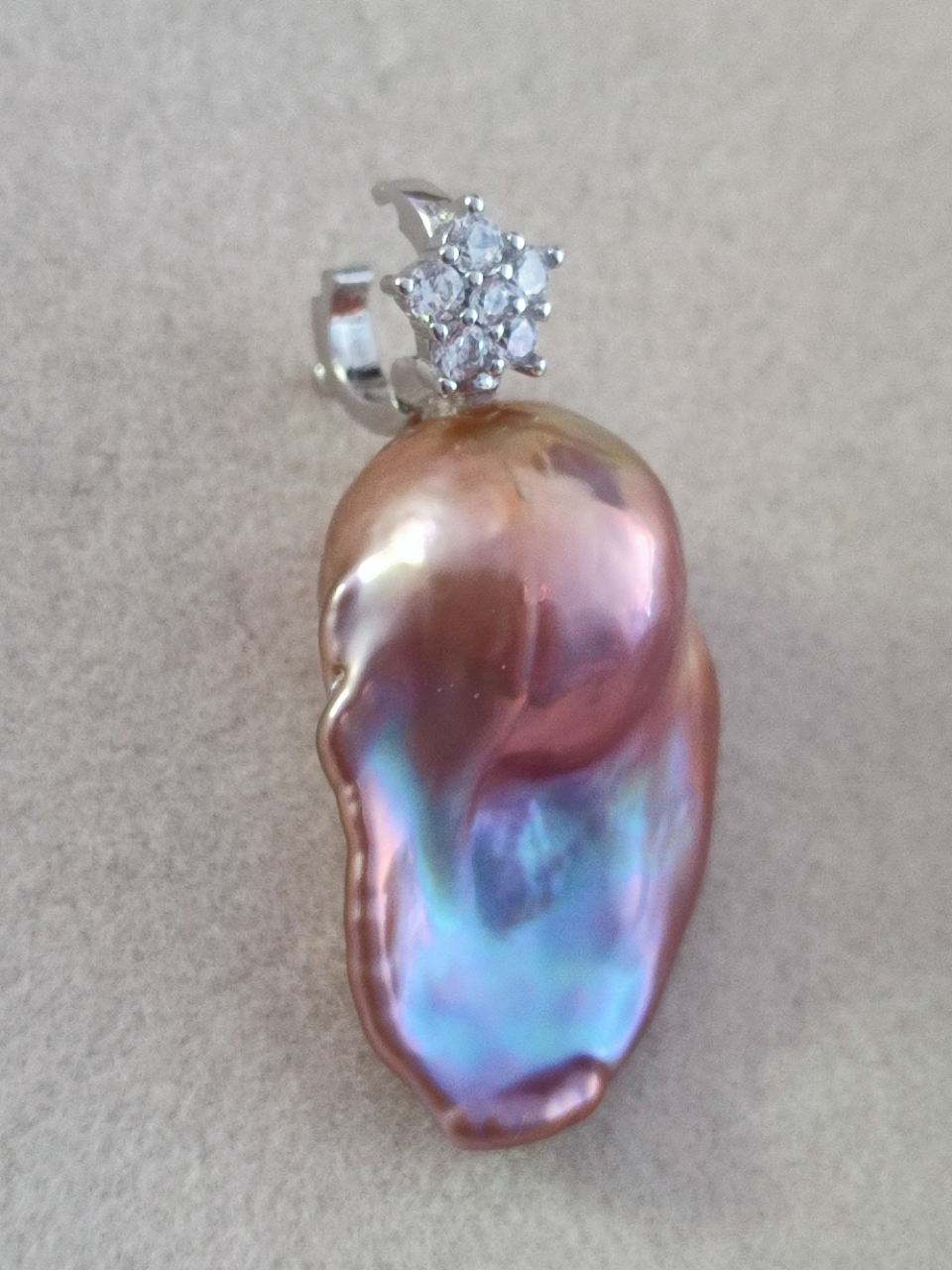 Gorgeous baroque pearl pendant