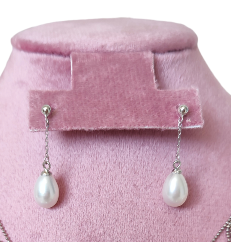 Set of pearls S925 sterling Silver, necklace & earrings